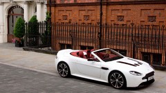 Cars Vantage v12