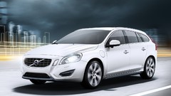 Cars Volvo hybrid vehicles