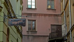 Castles cityscapes old stare