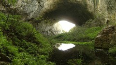 Caves Devetashka