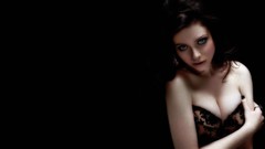 Celebrity Actress michelle trachtenberg Simple Background