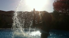 Celebrity bikini top swimming pools water splash Andreia 