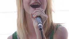 Celebrity singers hayley williams