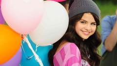 Celebrity singers woman Selena