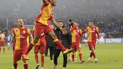 Champions League soccer wesley sneijder Didier Drogba turkish 