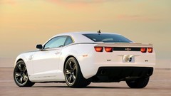 Chevrolet camaro hurst white