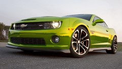 Chevrolet camaro muscle cars chevrolet camaro ss green cars 