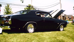 Chevrolet Chevelle SS grass