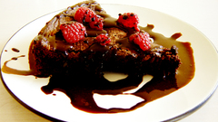 Chocolate desserts pie sauce