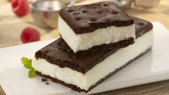 Chocolate ice cream sandwiches desserts vanilla icing ice cream 