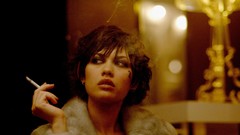 Cigarettes hitman olga kurylenko
