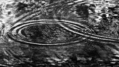 Circular ripples make it