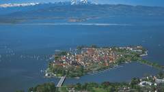 Cityscapes buildings