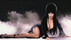 Cleavage Elvira open blouse