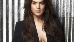 Cleavage woman Lindsay Lohan