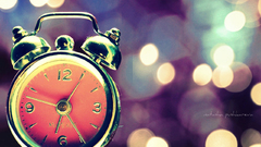 Clocks bokeh