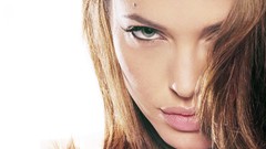 Close-up Angelina Jolie green eyes