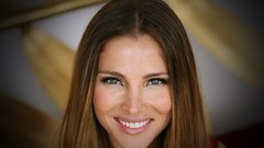 Close-up Elsa Pataky smiling