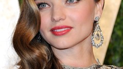 Close-up faces fashion brunettes models miranda kerr photo 