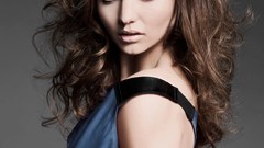 Close-up faces fashion brunettes models miranda kerr photo 