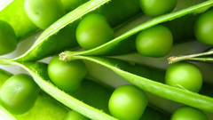 Close-up peas