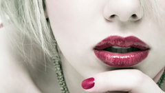 Close-up Scarlett Johansson pink