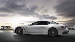 Clouds light cars Supercars Italian Maserati granturismo