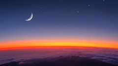 Clouds moon horizon crescent moon skyscapes