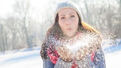 Cold woman wool blue eyes brunettes models sweaters