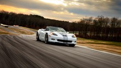 Convertible chevrolet corvette