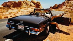 Convertible fashion Mercedes-Benz legs deserts