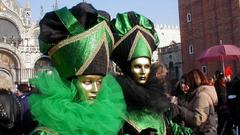 Costume head dress carnivals