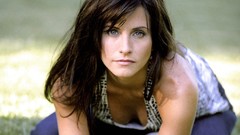 Courteney Cox brunettes