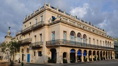 Cuba buildings Plaza