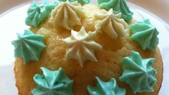 Cupcakes seashells blueberries icing