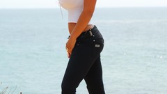 Denise milani cleavage