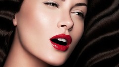 Design woman lips faces green eyes brunettes artwork Viral