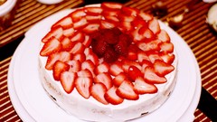 Dessert strawberries cakes