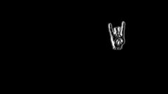 Devil horns not extravagant