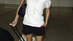 Diane Kruger airports blondes