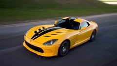 Dodge srt viper