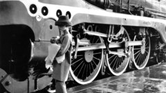 Dogs trains Audrey Hepburn