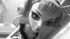 Dolls grayscale