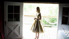 Don care background troll wife ahead