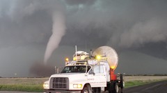 Dowtornado crop high