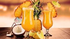 Drinks pineapples
