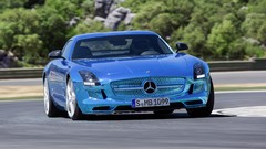 Drive cars electric 2014 mercedes benz sls