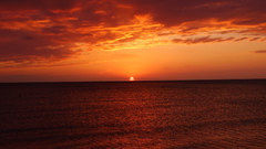 Dual awesome horizon Sea