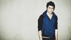 Dubstep musicians owsla Porter Robinson