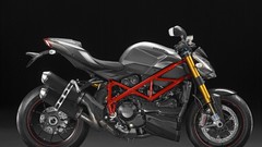 Ducati racing Ducati Streetfighter